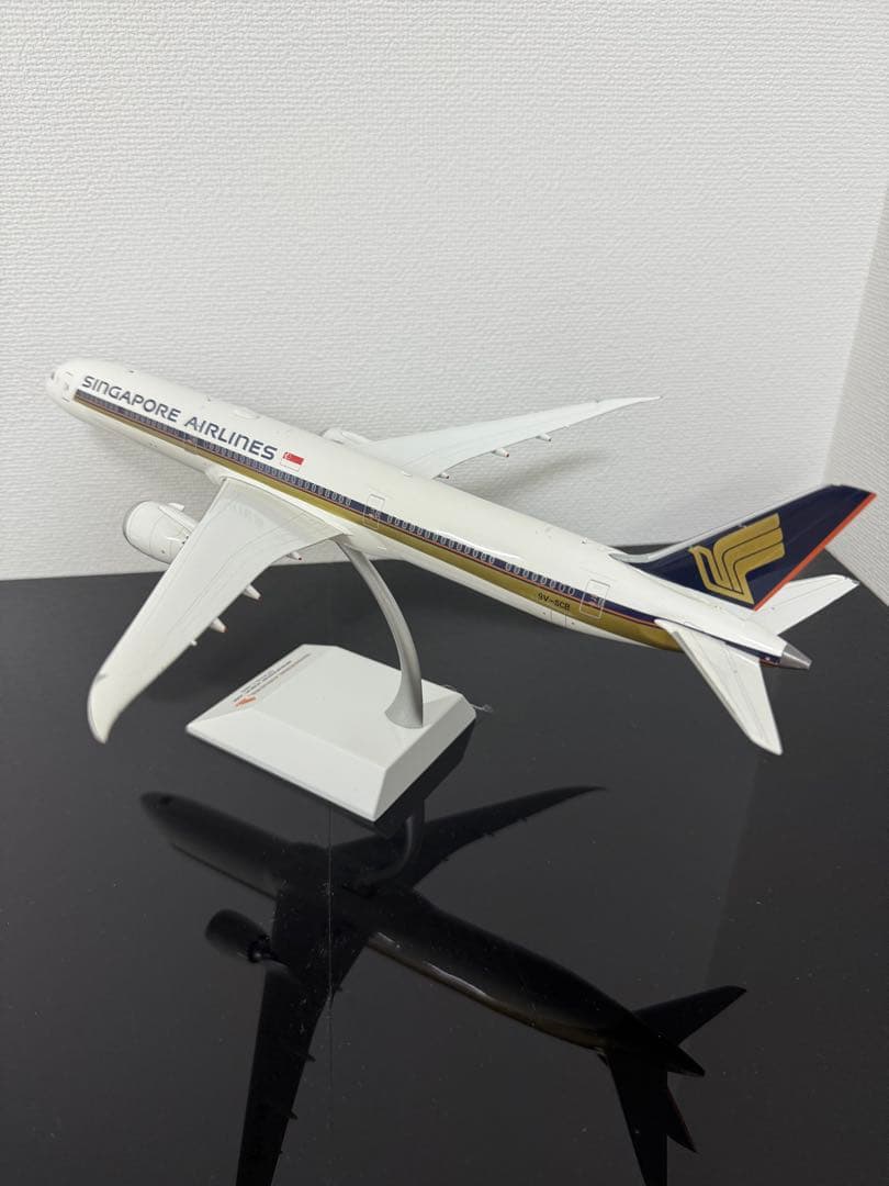 1/200 シンガポール航空 B787-10 ダイキャストモデル