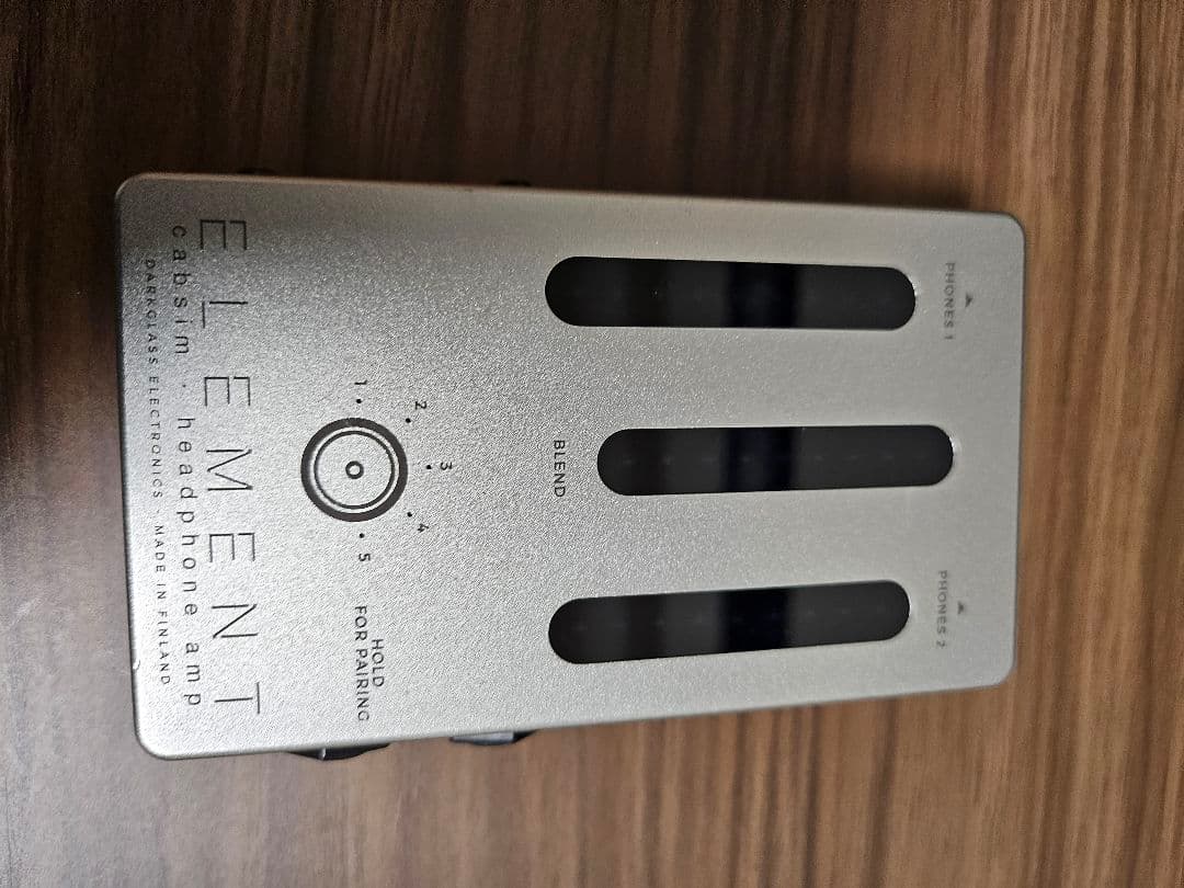 ギター Darkglass ELEMENT Cabsim Headphone Amp