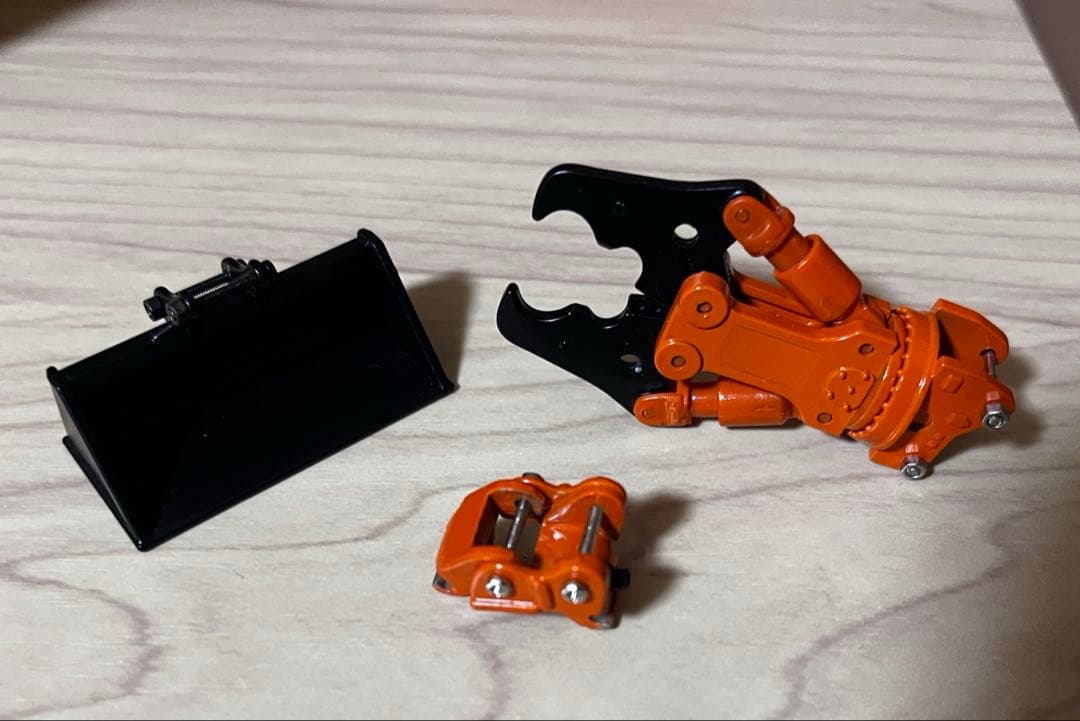 住友建機 ミニチュア SH200-8 135X-8 2台セット おまけ付き！