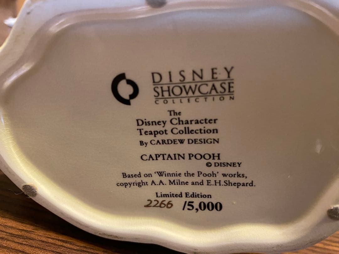 超レア　ディズニーショーケース　ティーポット DISNEY collection