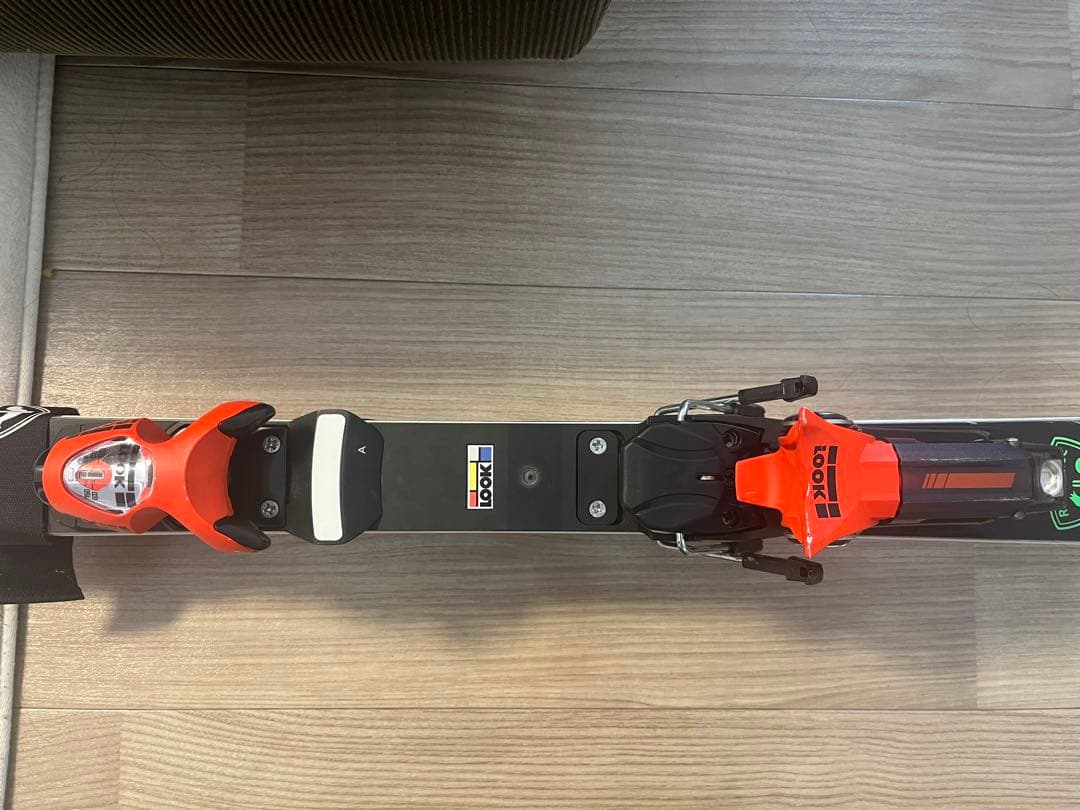 スキー LOOK PX18 HOTRED