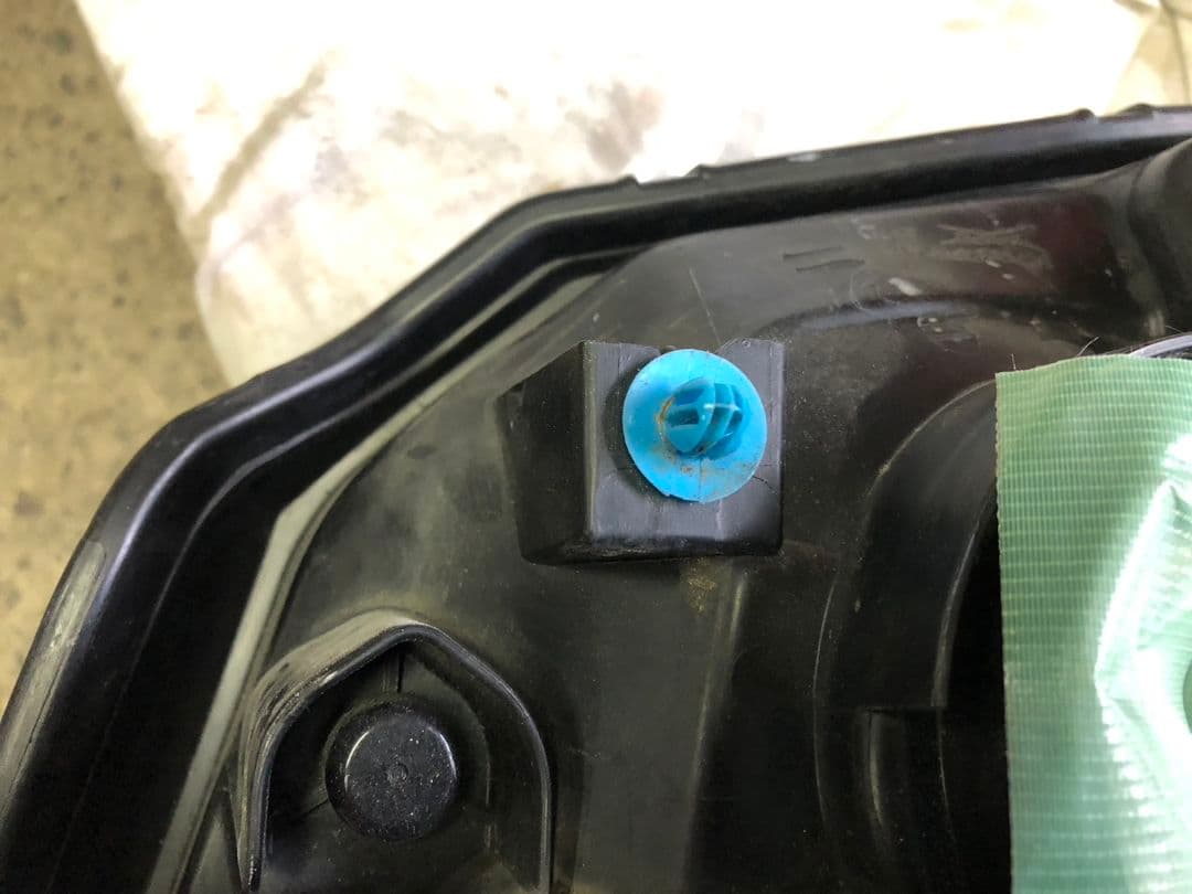 ダイハツ　500系ハイゼットトラック　ハロゲンヘッドライト