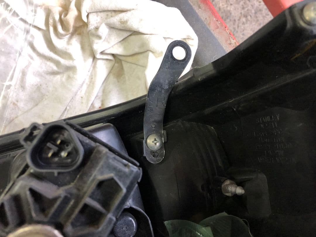 ダイハツ　500系ハイゼットトラック　ハロゲンヘッドライト