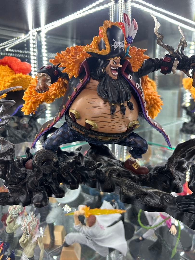 ワンピース フィギュアーツzero 超激戦　黒ひげ