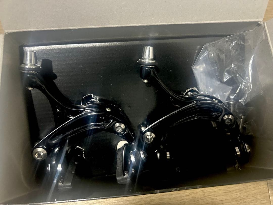 【カンパニョーロVELOCE】キャリパーブレーキ新品箱付CAMPAGNOLO