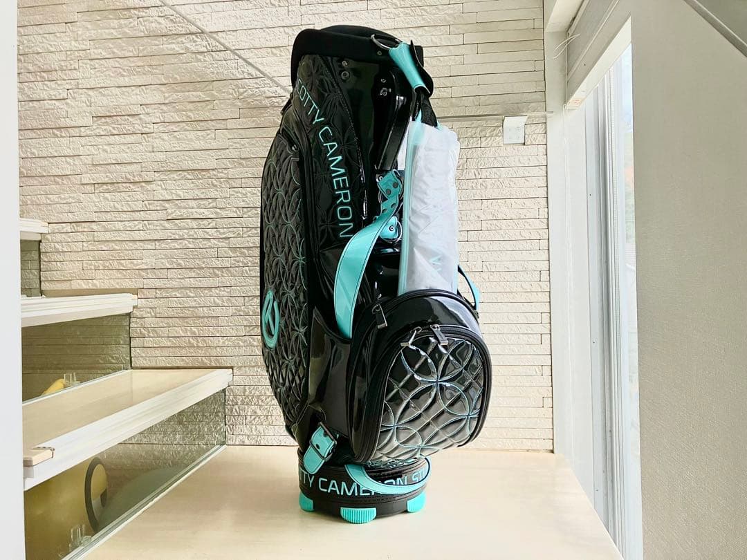 SCOTTY CAMERON キャディバッグ5 GEO LUX