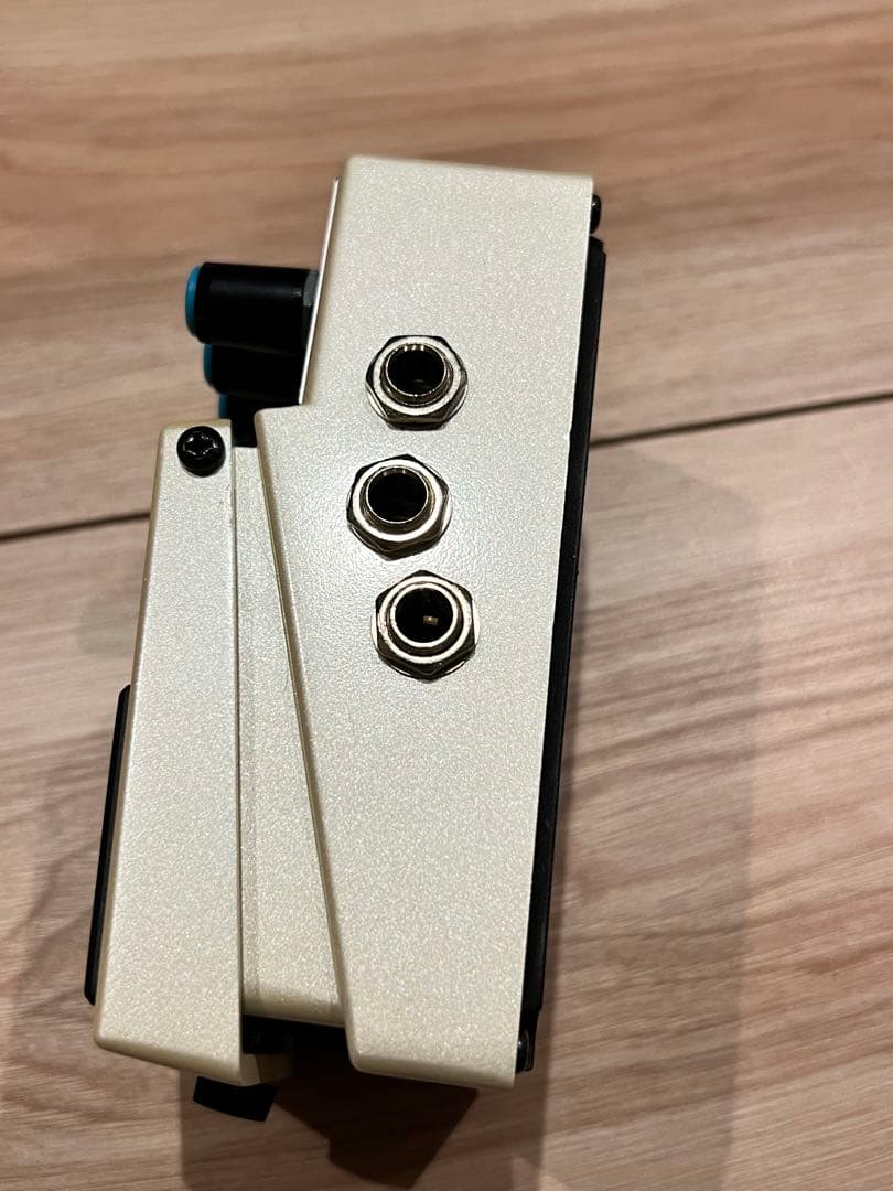 BOSS Digital Delay DD-8 デジタルディレイ エフェクター