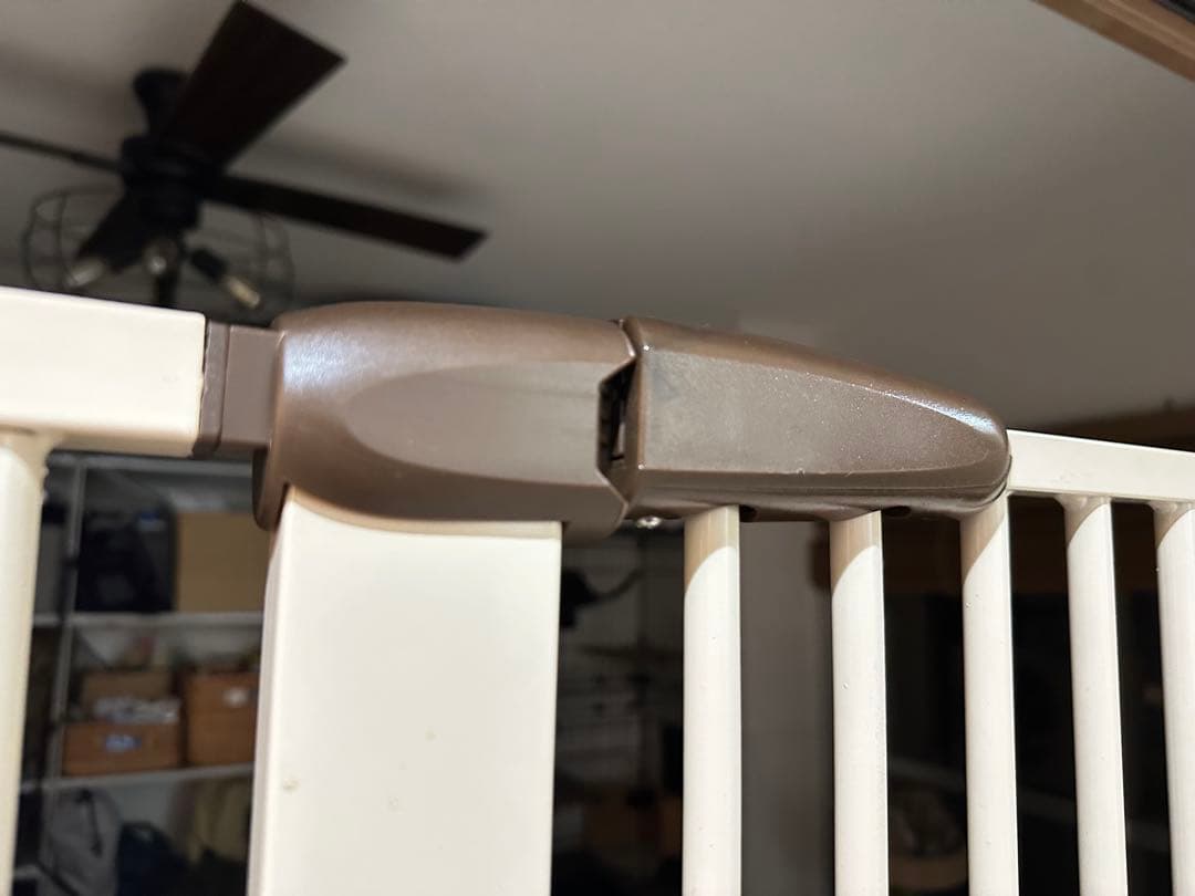 はちわれのくぅペットゲート　猫　ハイタイプ　高155cm 幅225.5-