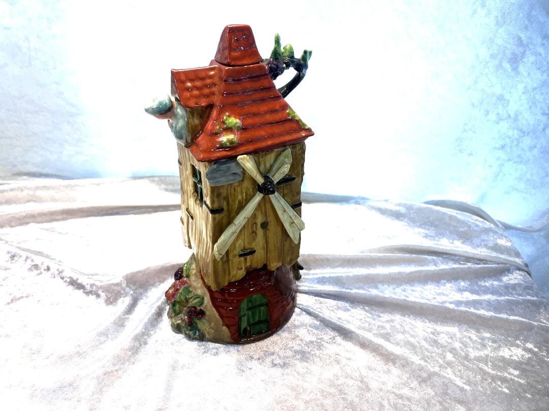 ティーウォーマー　陶磁器　風車の家