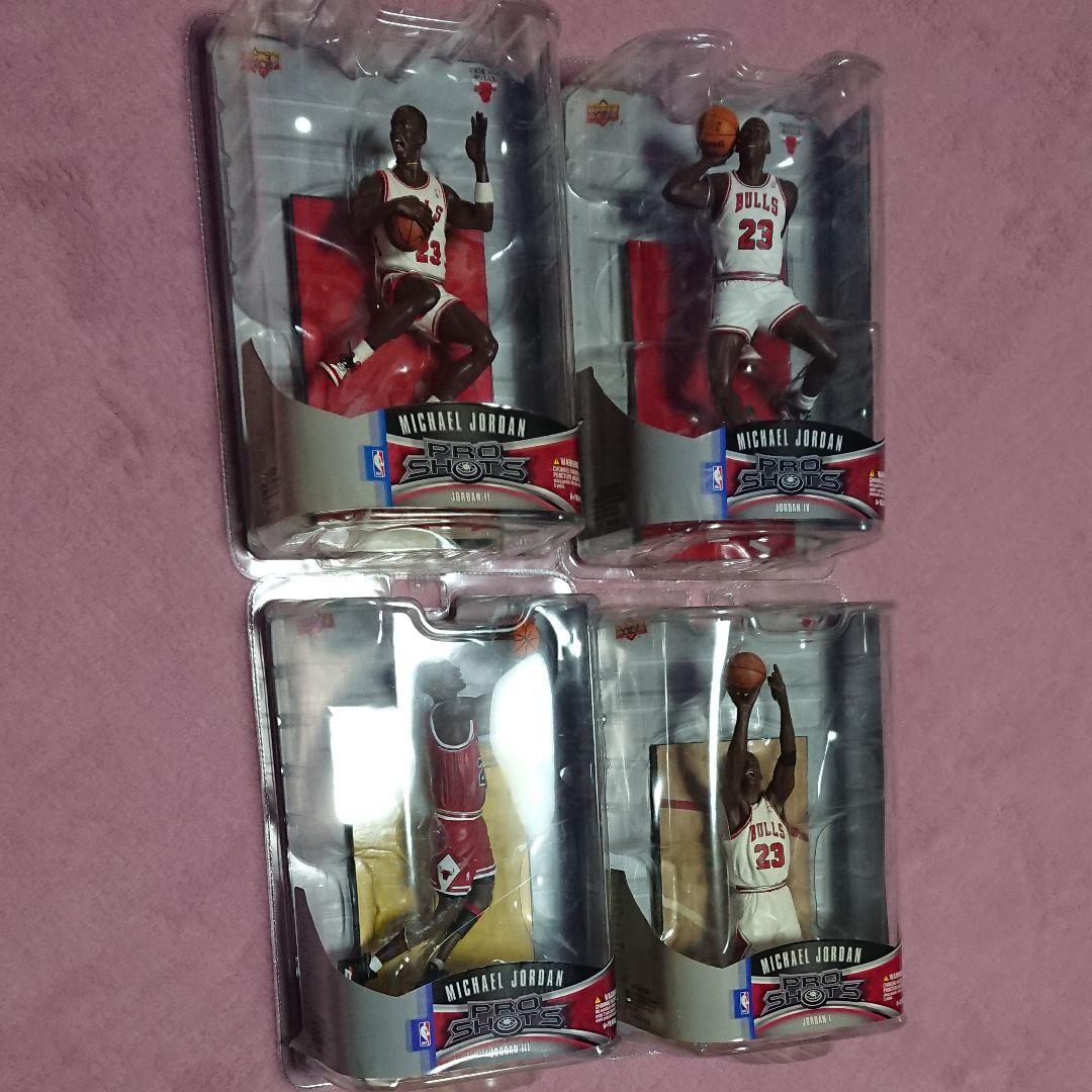 NBA マイケル・ジョーダン 4体セット