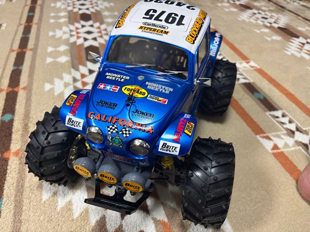 タミヤモンスタービートル未走行完成品