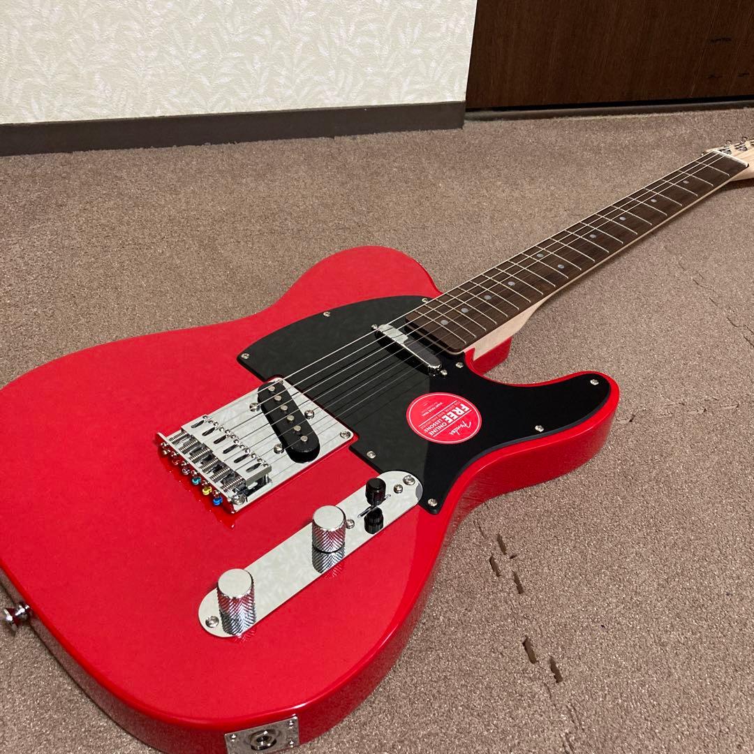 全く未使用品（超美品）スクワイアテレキャスレッド