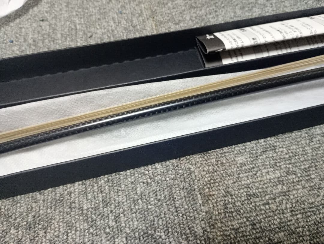 v*e様 YAMAHA CBB 301 Vc 4/4 チェロ カーボン弓