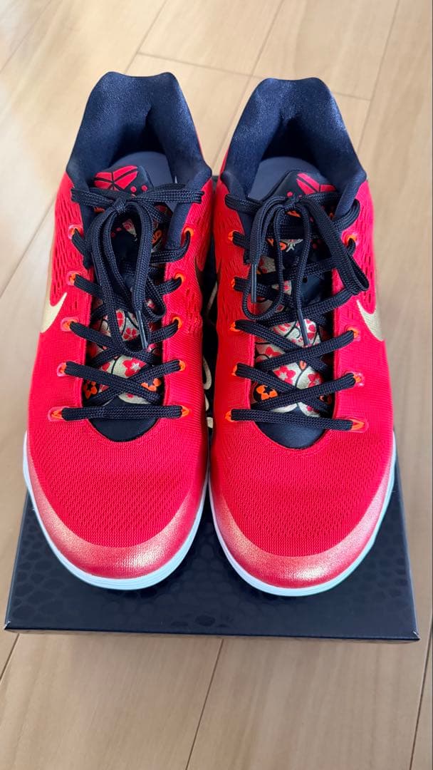 極美品NIKE KOBE9EMPROTRO レッド 30cmコービー9 バッシュ