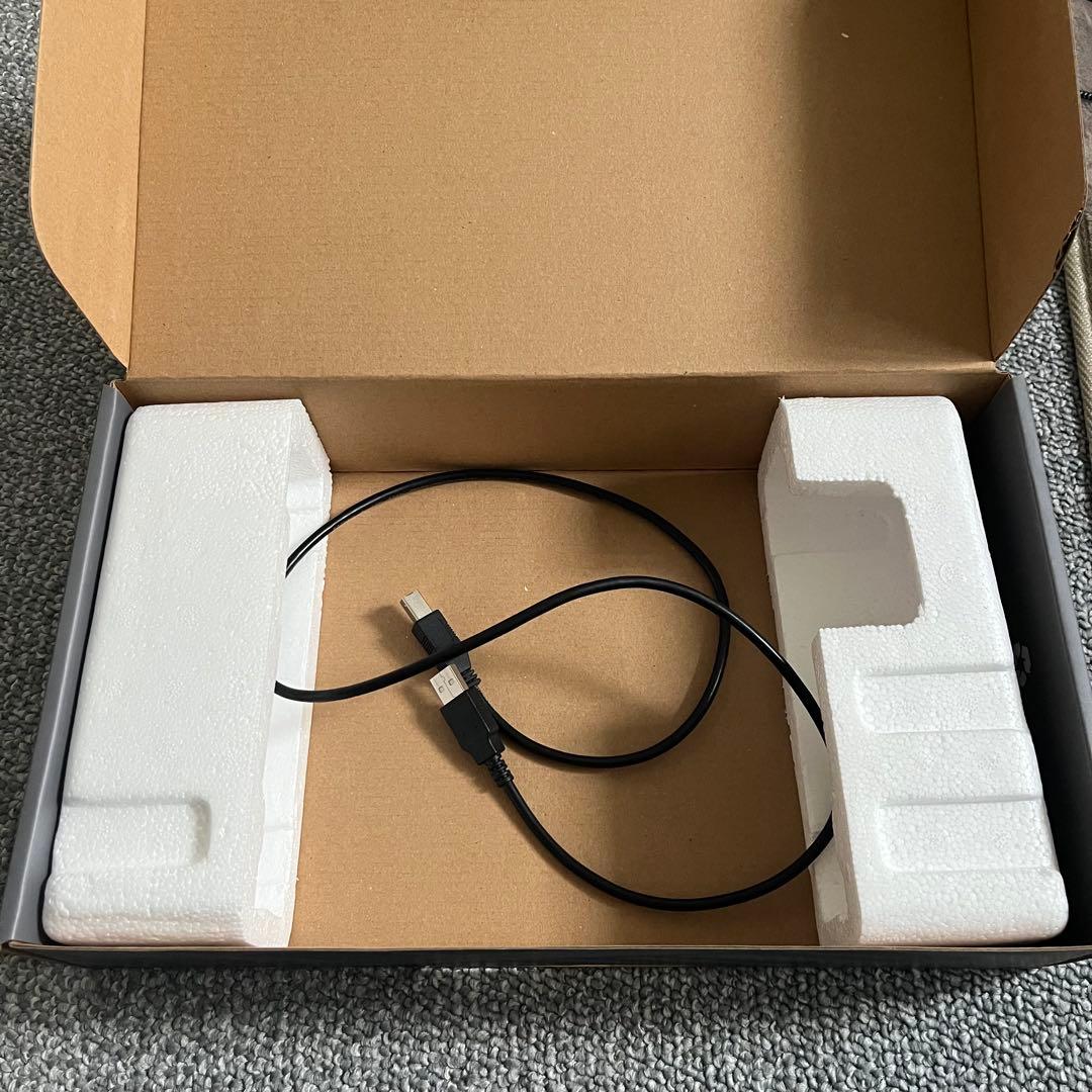 AKAI MPK mini MIDIキーボード 箱付き