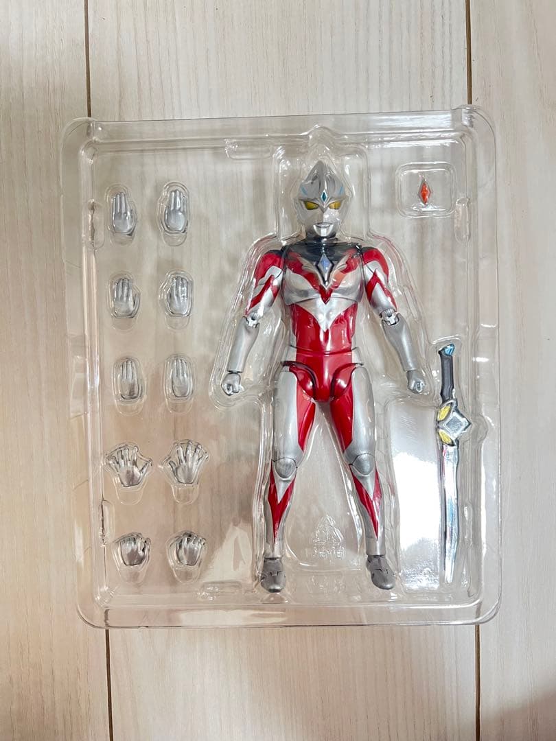 S.H.Figuarts ウルトラマントリガー デッカー ブレーザー アーク