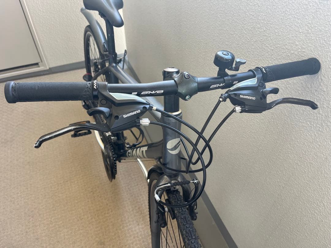 GIANT クロスバイク ESCAPE R3 カスタマイズ　S