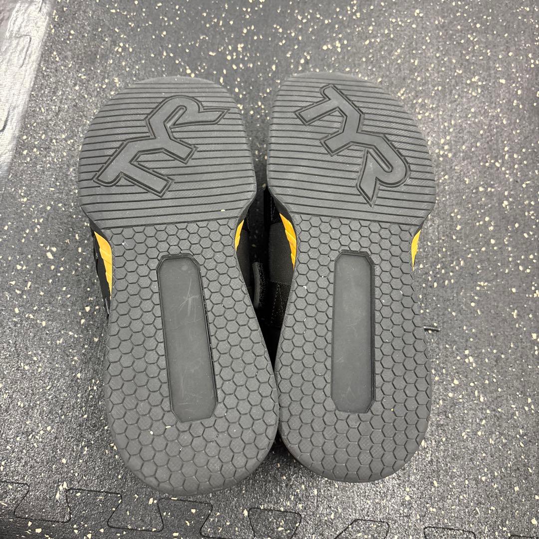 TYR L-1 トレーニングシューズ ブラック/ゴールド