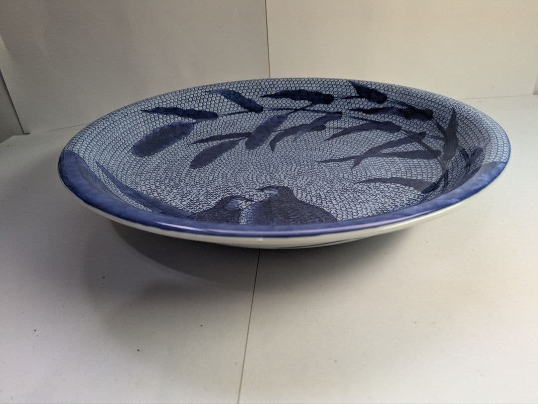 有田焼、　館林源右衛門窯、『染付粟鶉図大皿』、銘「源右衛門」有、皿立付、箱無