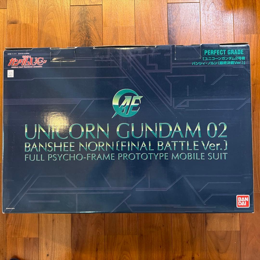 PG ユニコーンガンダム バンシィ 最終決戦　開封　新品ではありません。