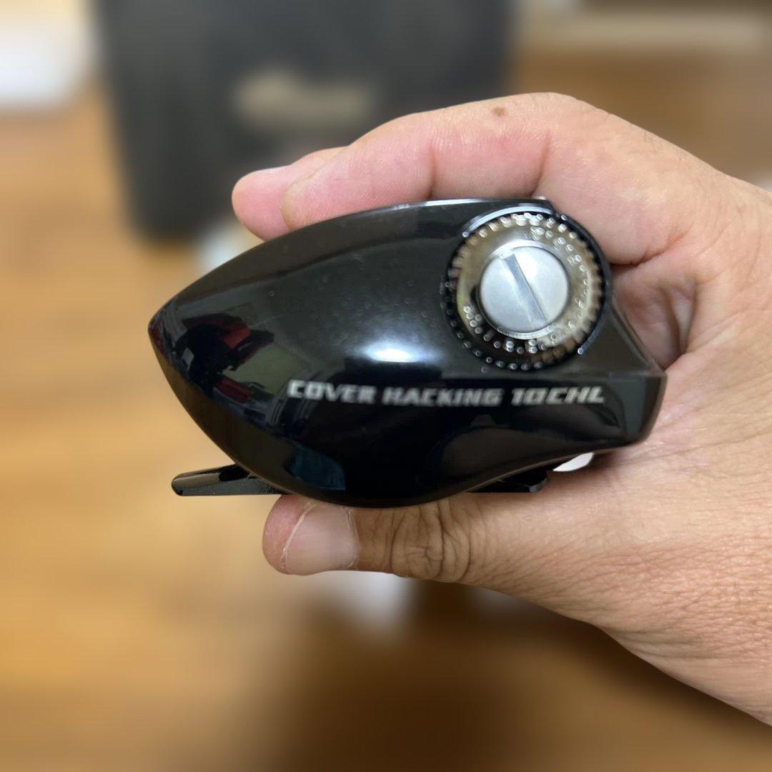 美品　Megabass Orochi 左巻きリール 7.1:1