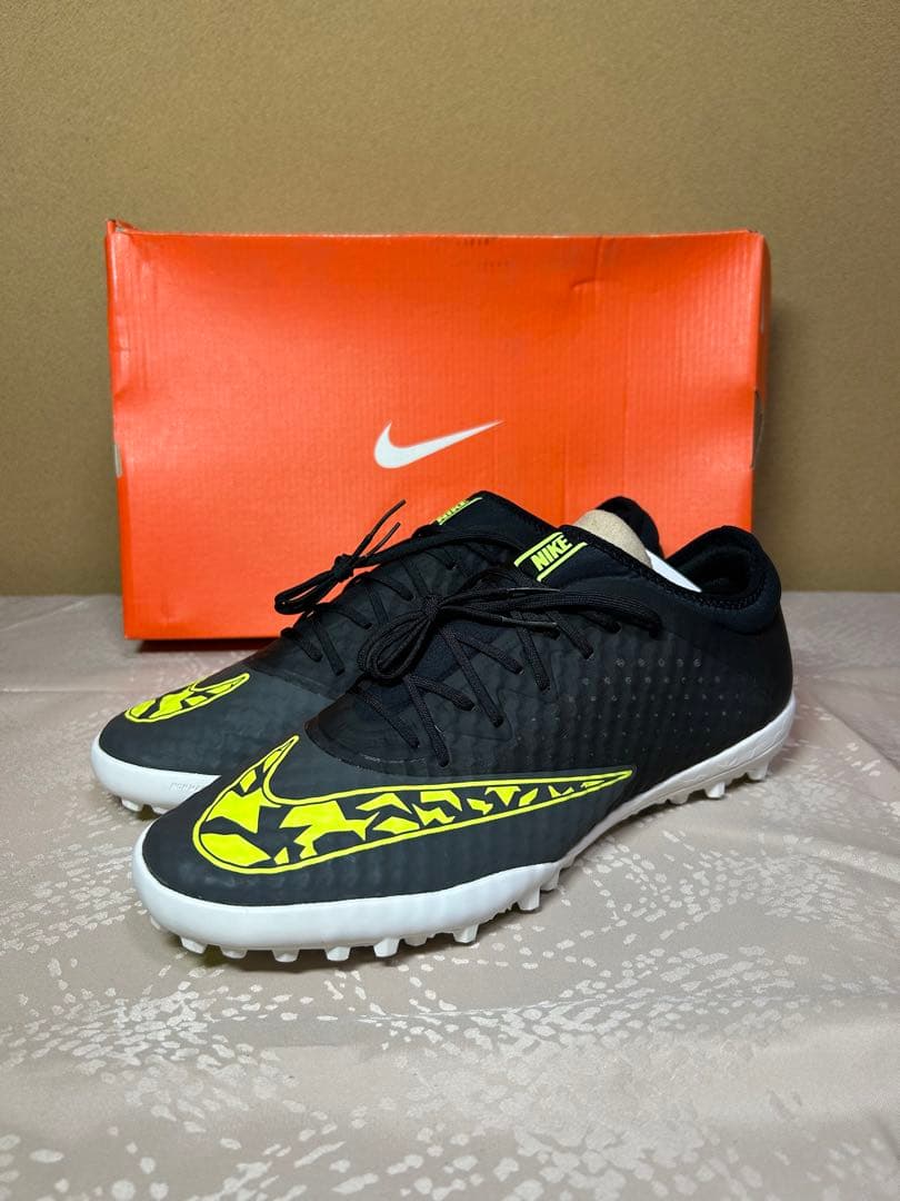 【未使用】 ナイキ エラスティコ フィナーレ III TF 26.0cm