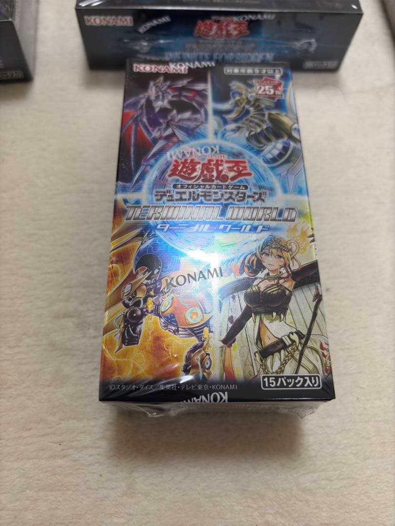 遊戯王　未開封BOX 7個　シュリンク付き　プラスおまけ