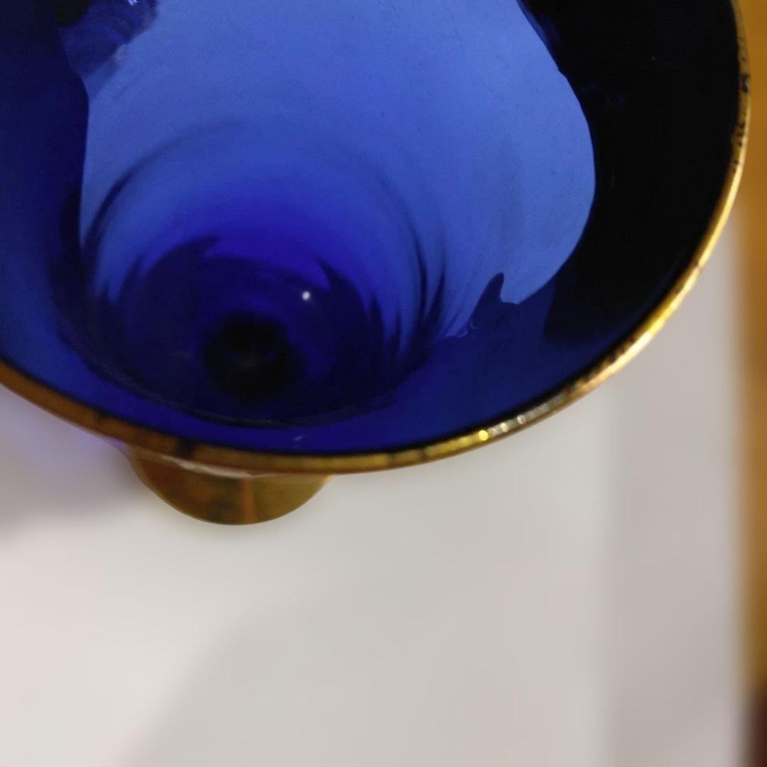 新品未使用　ベネチアグラス　青色ガラスの花柄装飾グラス