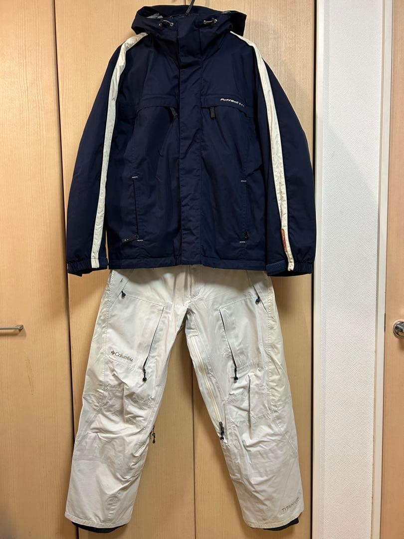 【オススメ】パフボール ジャケット & コロンビア パンツ スキーウェア M