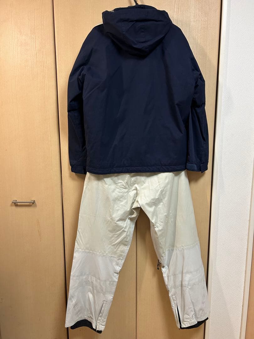 【オススメ】パフボール ジャケット & コロンビア パンツ スキーウェア M