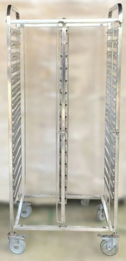 業務用ステンレス製ホテルパンラック 2列 15段 トレー30枚 キャスター付②