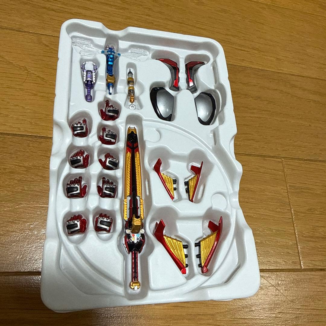 S.H.Figuarts 真骨彫製法 カブト ハイパーフォーム10th Ver.