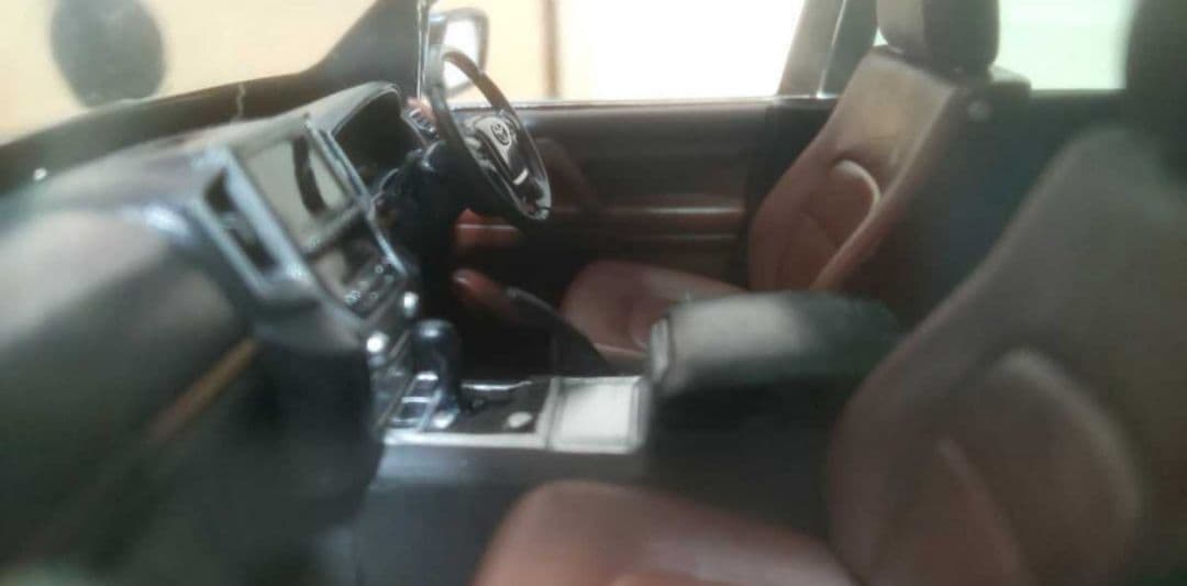 TOYOTA／ランドクルーザー／colorグレーメタリック（１Ｇ３）／外箱付き