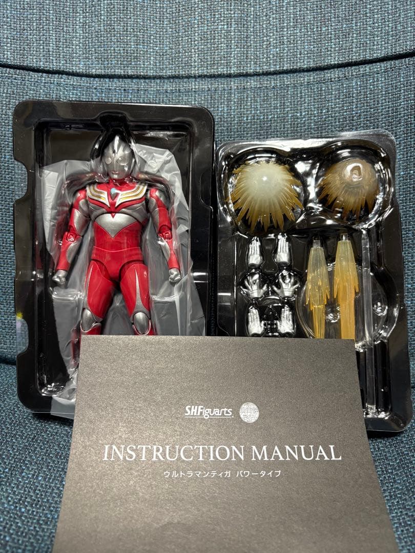 ウルトラマンティガ　真骨頂　フィギュアーツグリッターティガ&マルチ再販&パワー