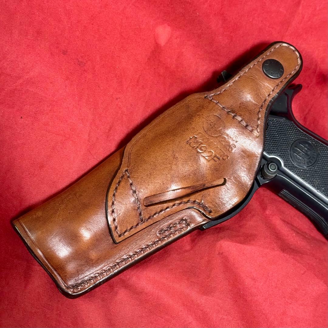 整備済 ベレッタM92F用 革製 ヒップホルスター