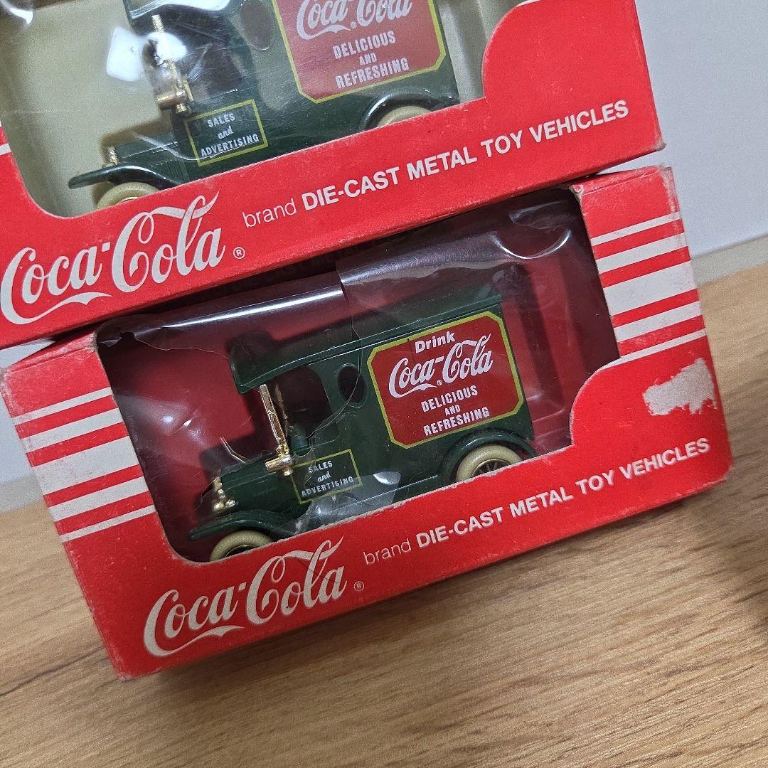 90's コカ・コーラ　ダイキャスト 英国製 メタルトイ ミニカー 4種 全8台