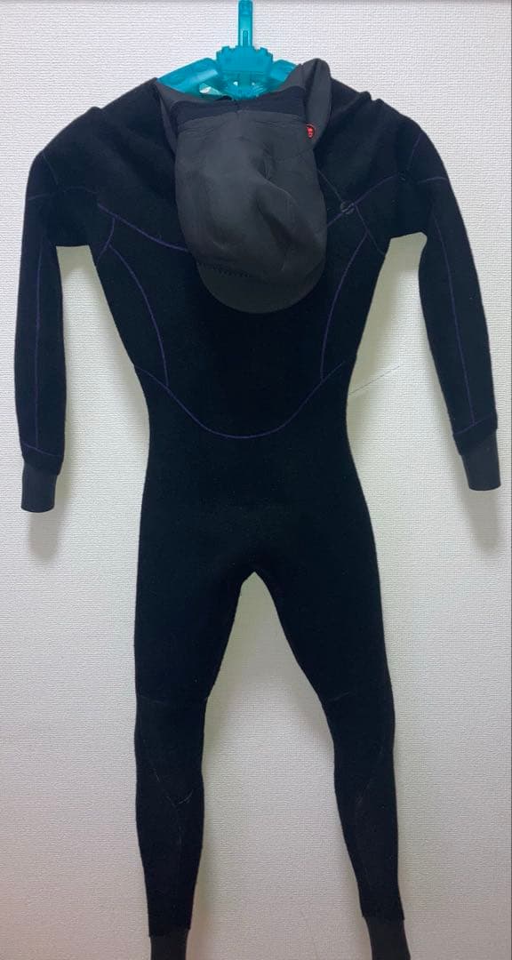 AXX⭐️フルスーツセミドライ4/3mm hybrid u-zip MLサイズ相当