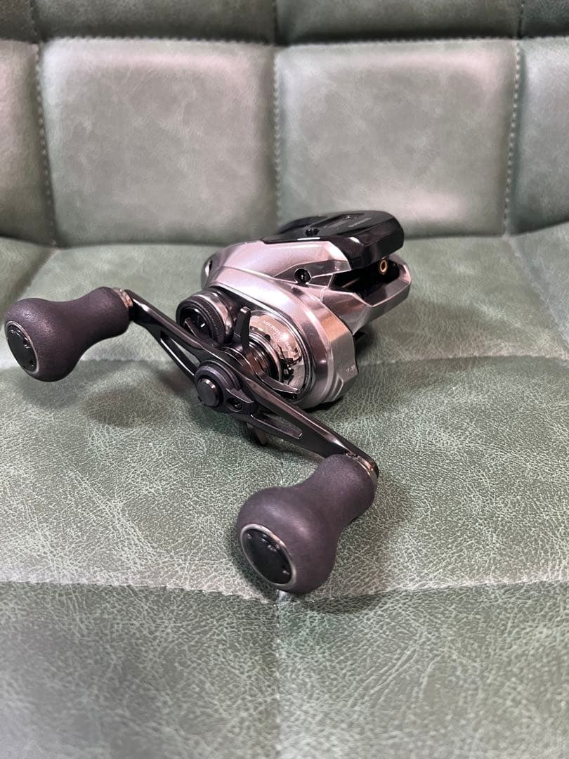 SHIMANO 炎月プレミアム150HG ベイトリール