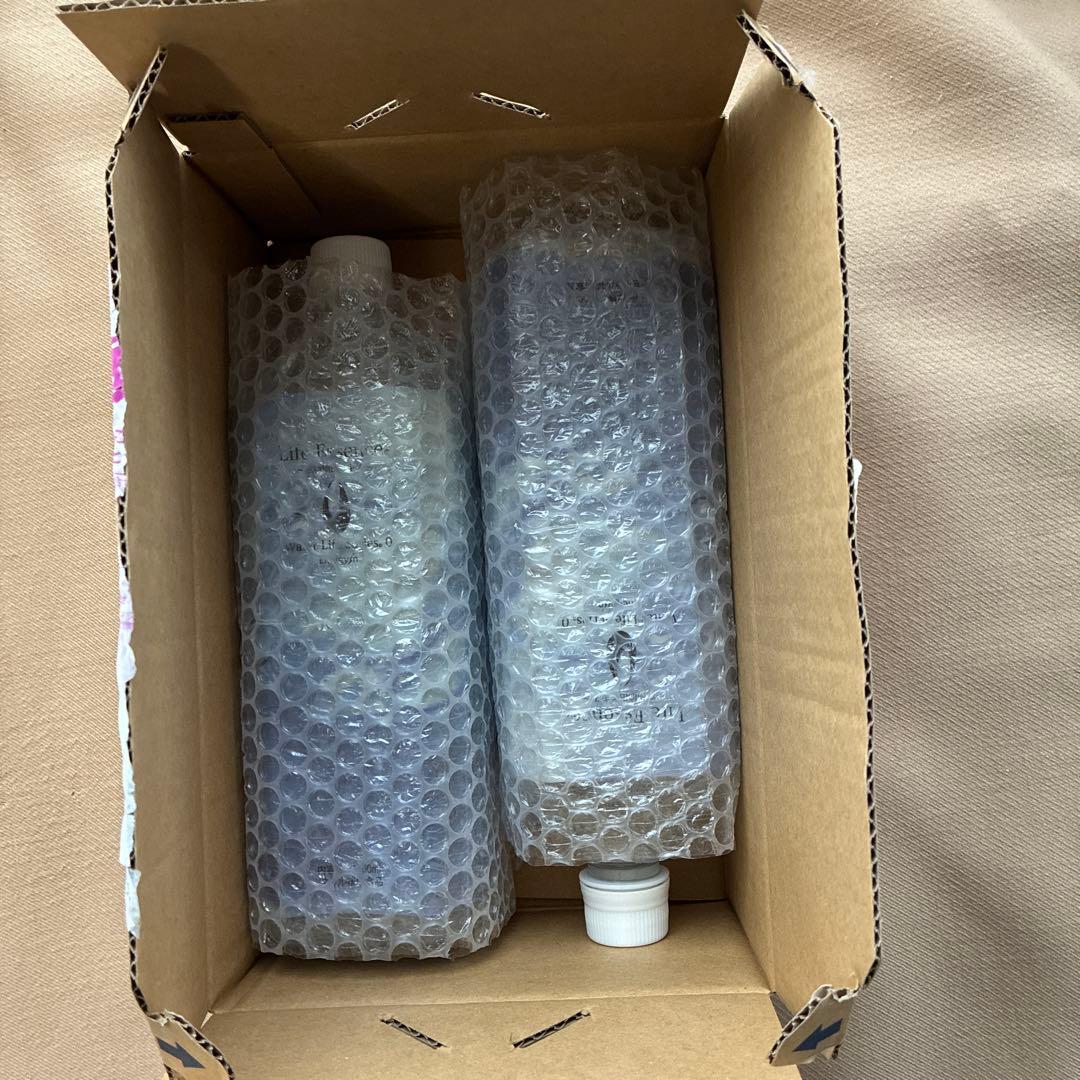 ライフエッセンス　1リットル2本