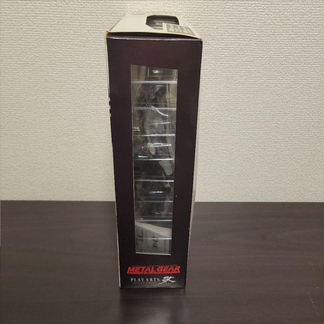 プレイアーツ改 メタルギアソリッド ソリッド・スネーク アクションフィギュア