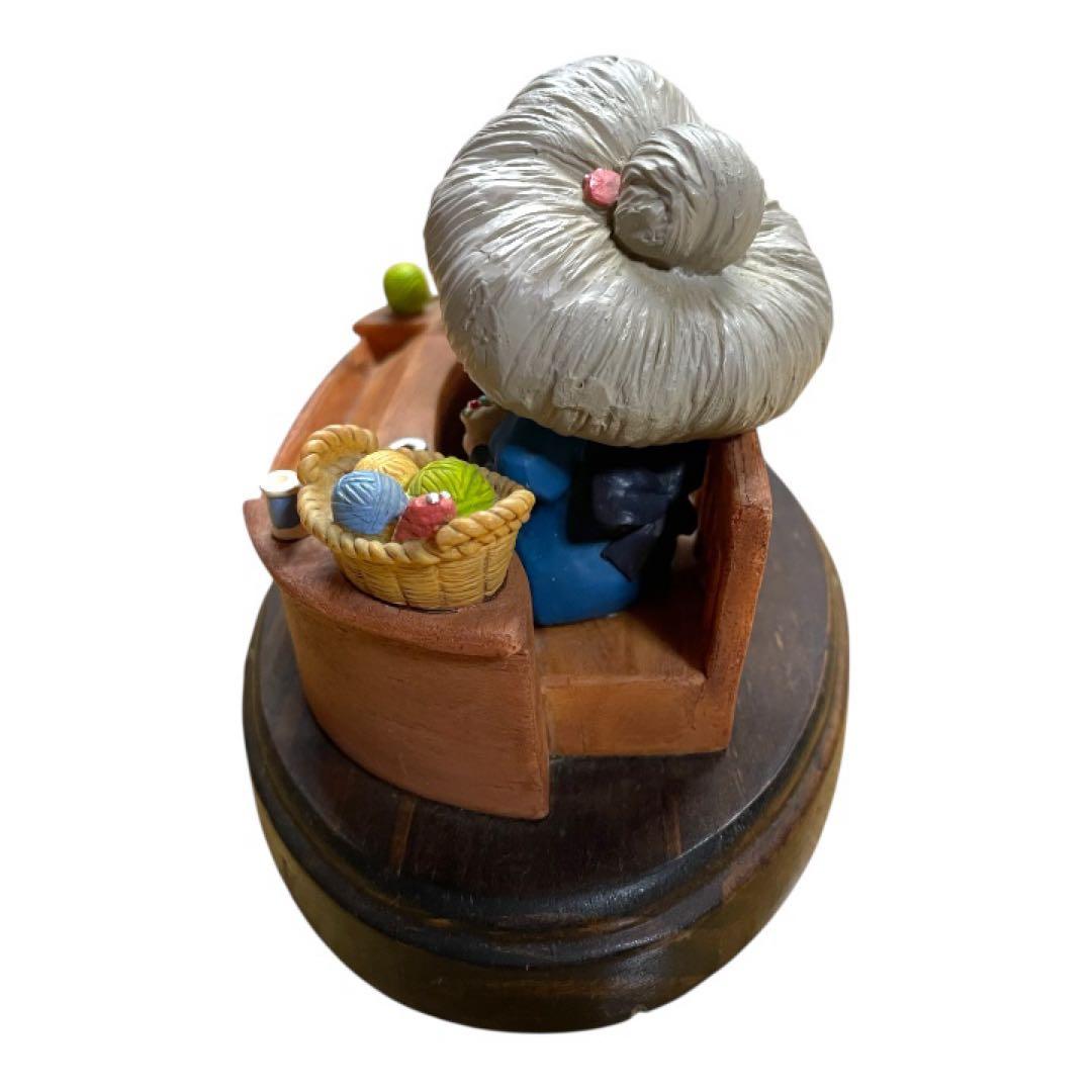 希少品 千と千尋の神隠し 万年カレンダー 銭婆 カオナシ スタジオジブリ