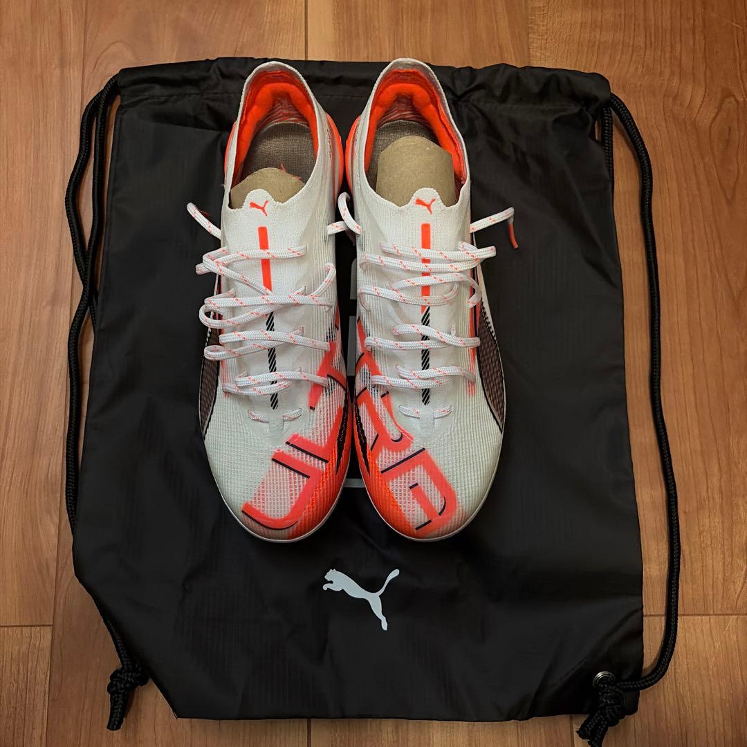 puma ultra5 ultimate ag ホワイト/ピンク　新品　値下げ可