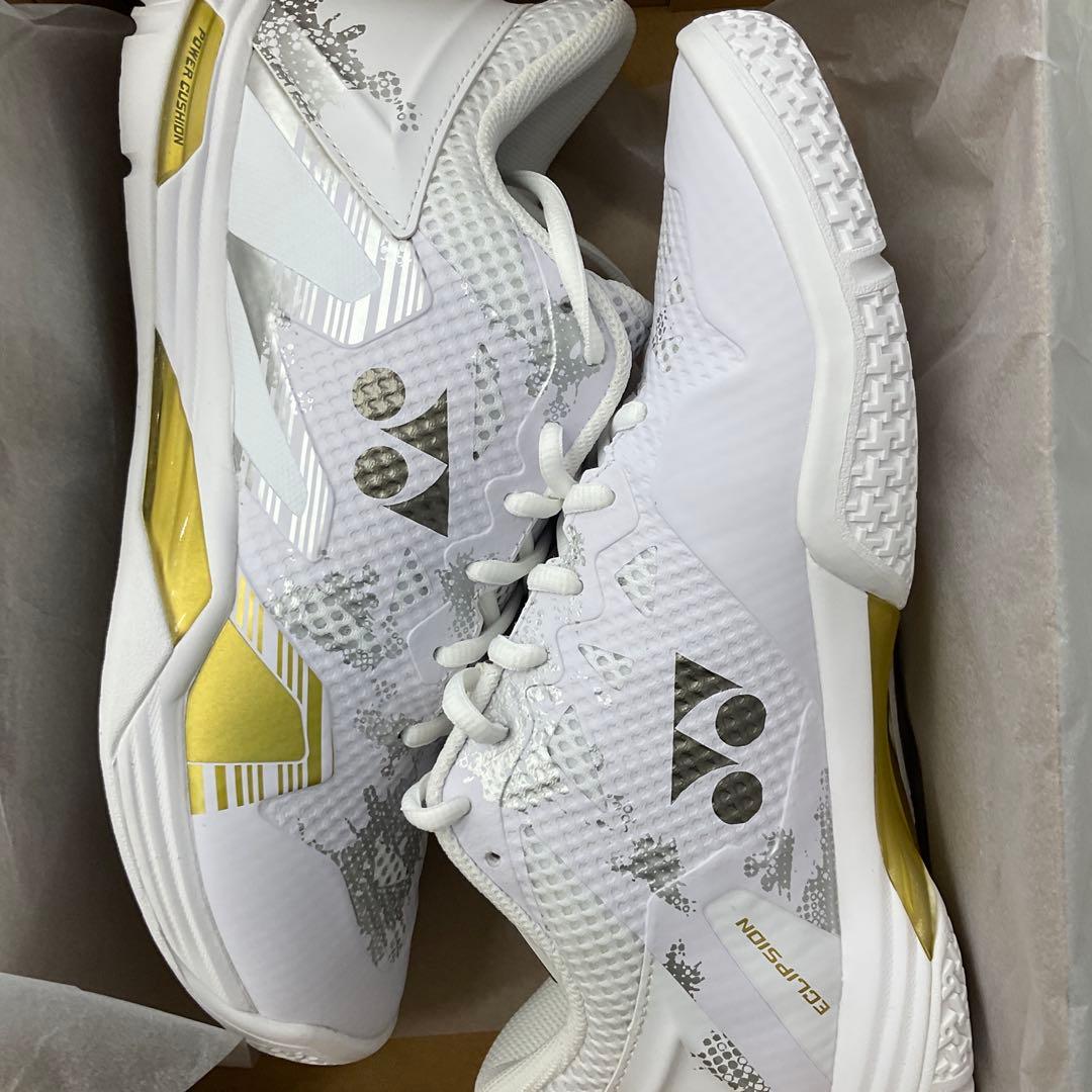 27.5㎝　エクリプションメン　新品未使用　YONEX　バドミントン　シューズ