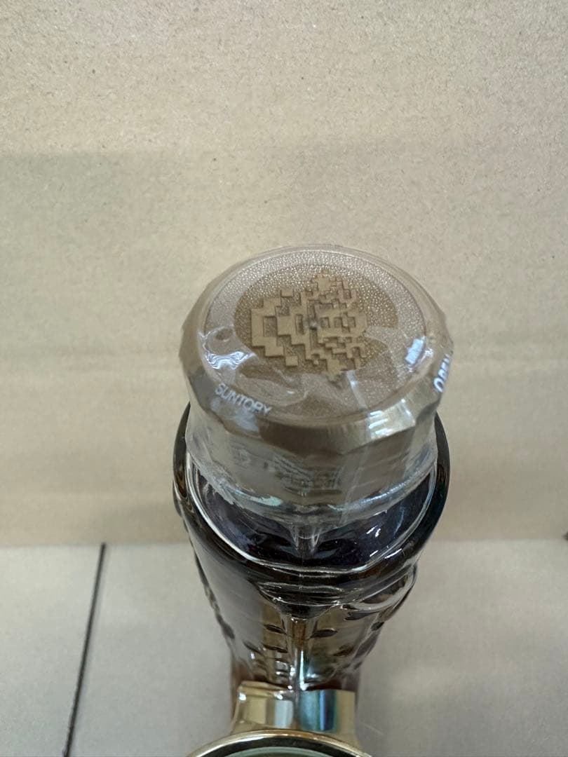 サクソフォン型ウイスキーボトル 600ml 43%