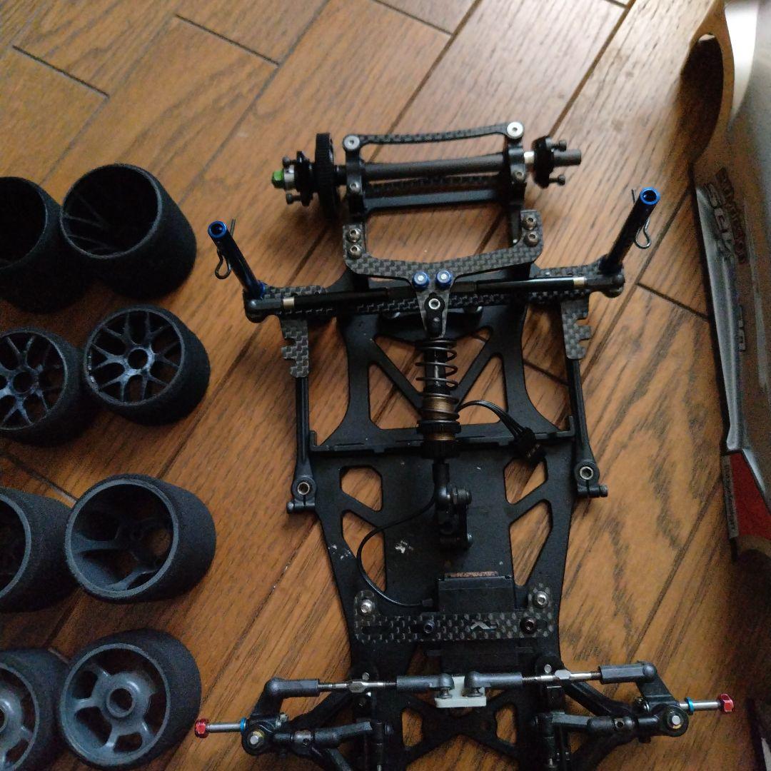 1/12KAWADA　FX4アルミシャーシ