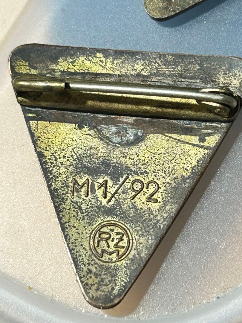 時間限定　ドイツ戦時組織　女性事業団バッジ ２個セット