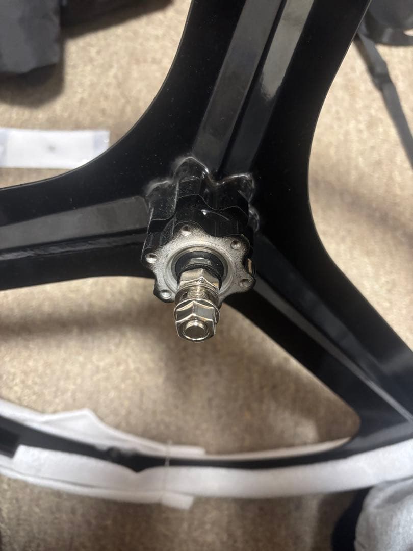 バトンホイール ディスクブレーキ 700c リア　(後輪)