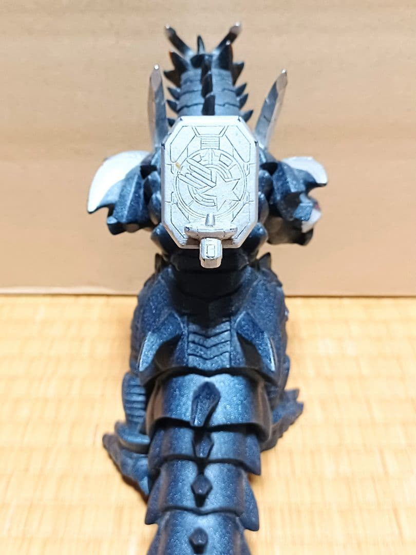 164 ウルトラ怪獣DX　ライブサイン　ビクトルギエル　18cm　ウルトラマン