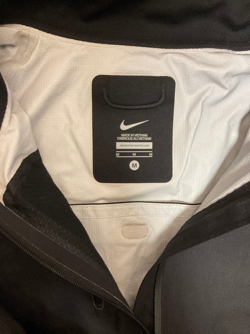 nike pro elite ストームジャケット