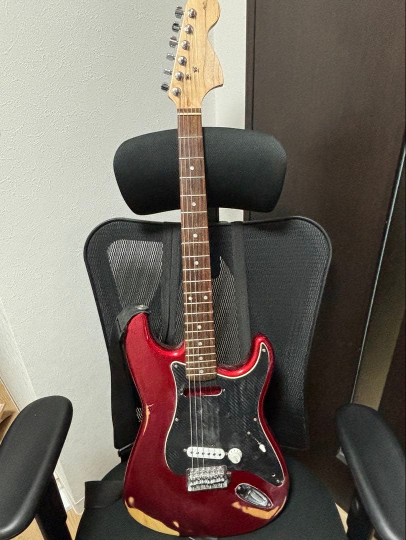 エレキギター　ストラト　ラージヘッド